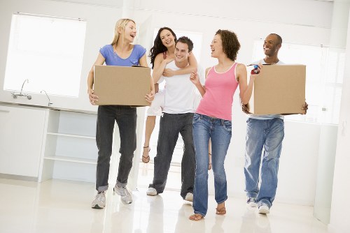 Man and van service in East Sheen for local home moves