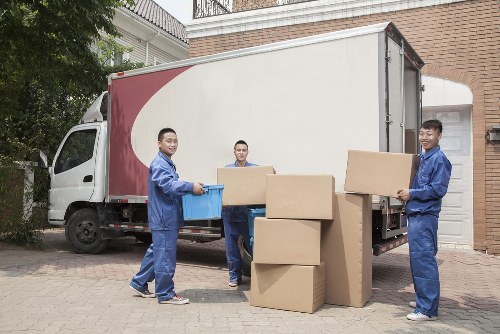 Man with van arriving for a local move in Eastsheen