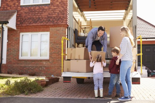 Moving home in Eastsheen with local removals support
